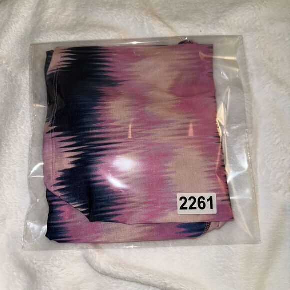 FP Movement Heatwave V Neck Pink Blue Tie Dye Tee Large NWT - Picture 9 of 9